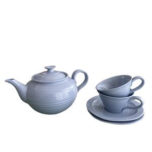 Sophie Conran for Portmeirion Forget Me Not Blue Teapot & 2 Cups & Saucers